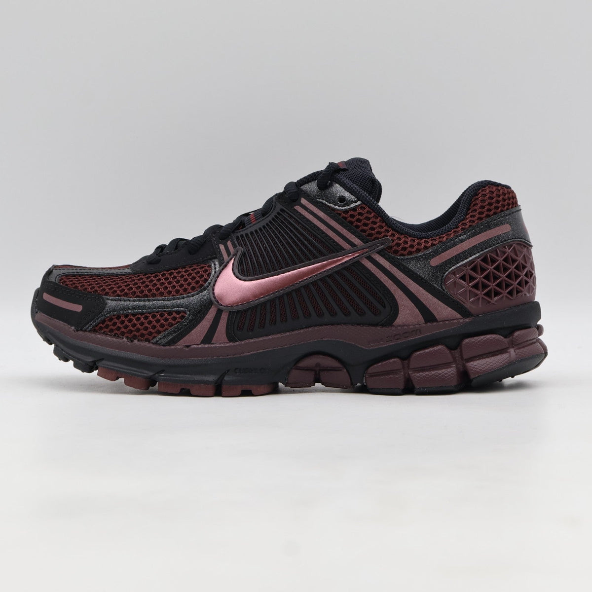IB8929-002 Nike Zoom Vomero 5 Black Burgundy Crush (Women's)
