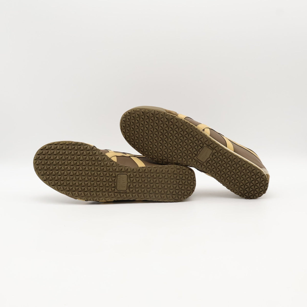 1183C102-203 Onitsuka Tiger MEXICO 66 CLAY CANYON PAPER BAG (Men's)