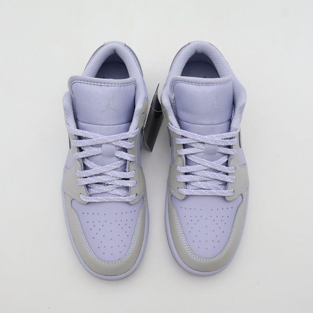 IM5129-010 Nike Air Jordan 1 Low Pearlized (Women's)