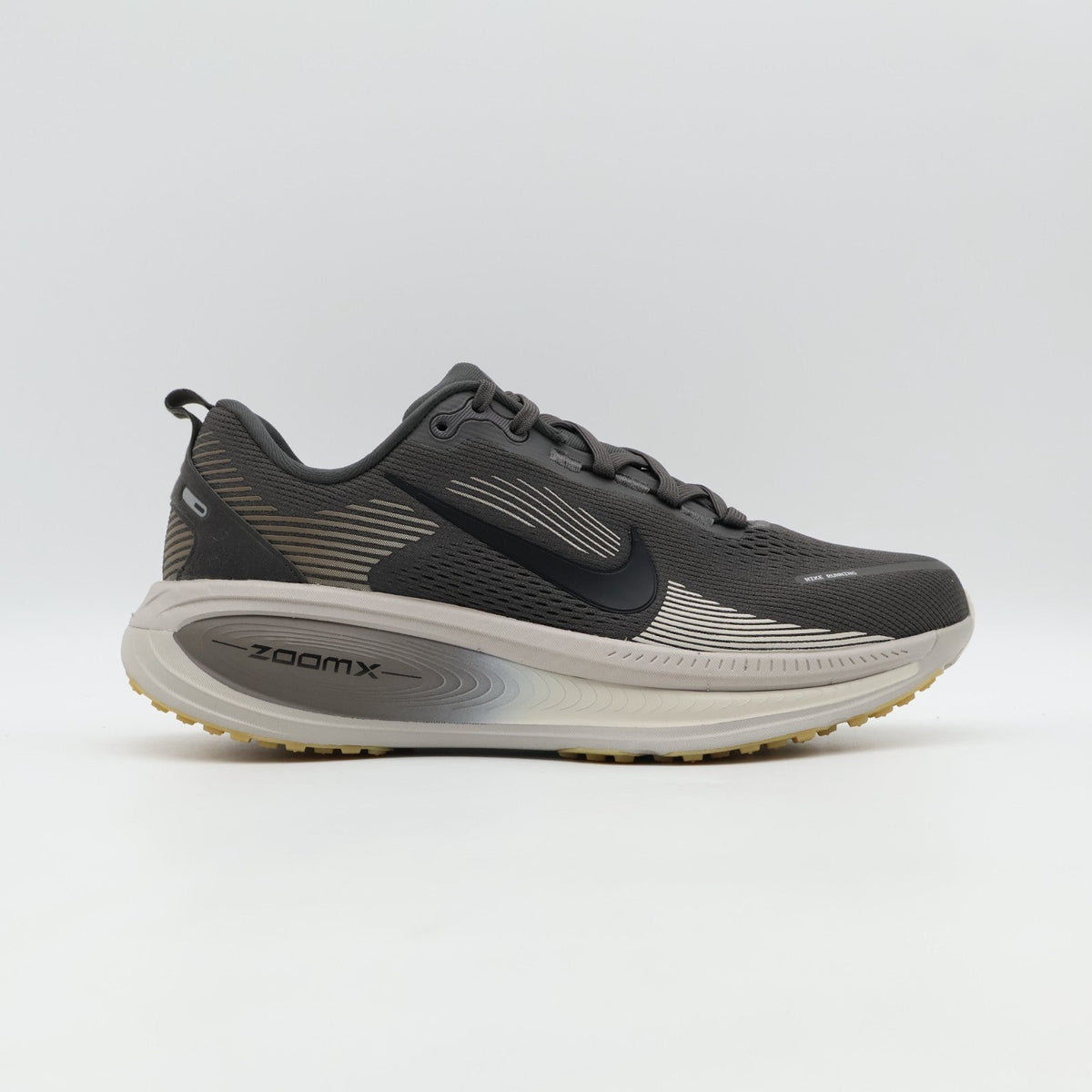 HM6803-215 Nike Vomero 18 Medium Ash College Grey Pale Ivory Black (Men's)