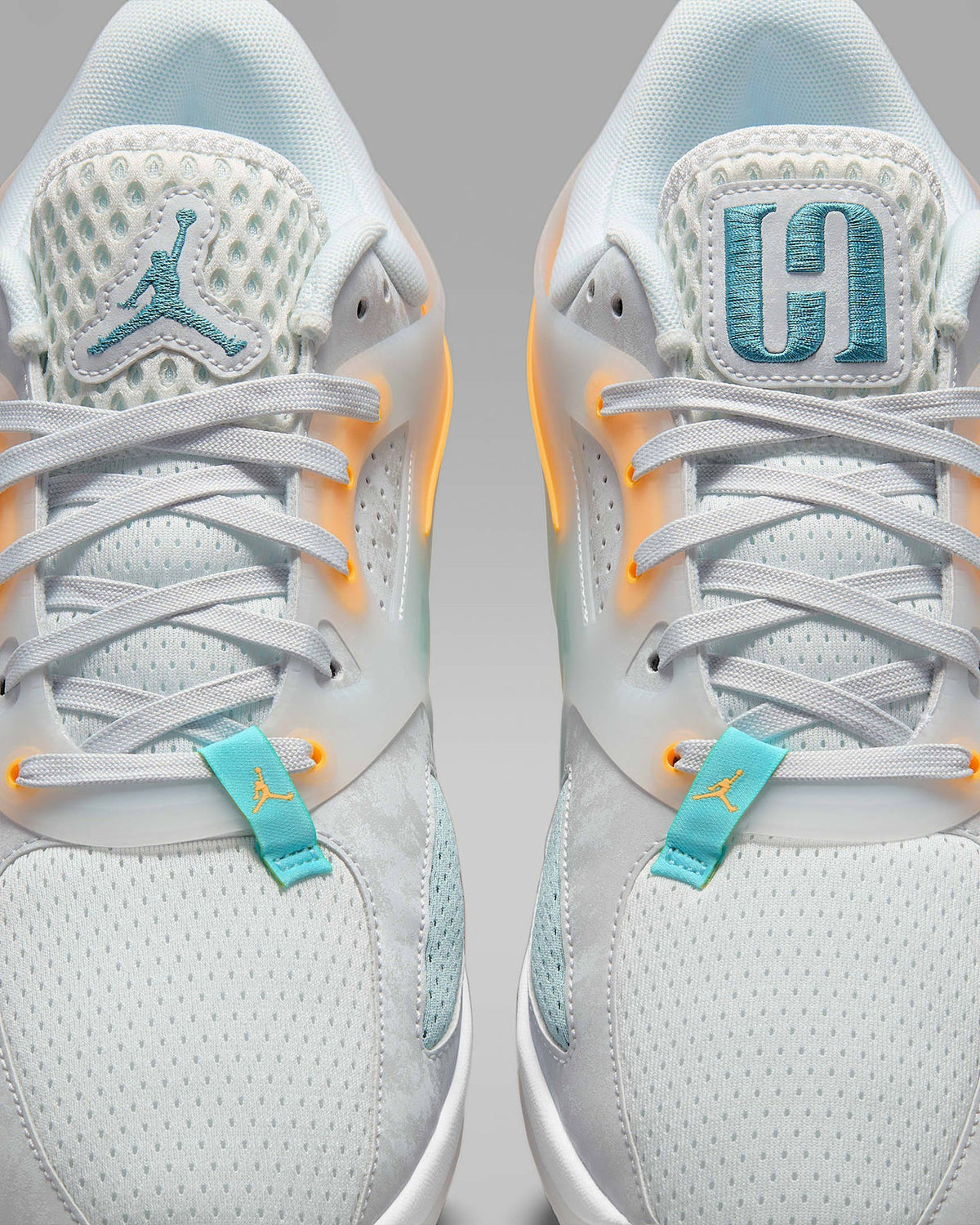 FQ3859-101 Nike Jordan Heir Series Poolside (Men's)