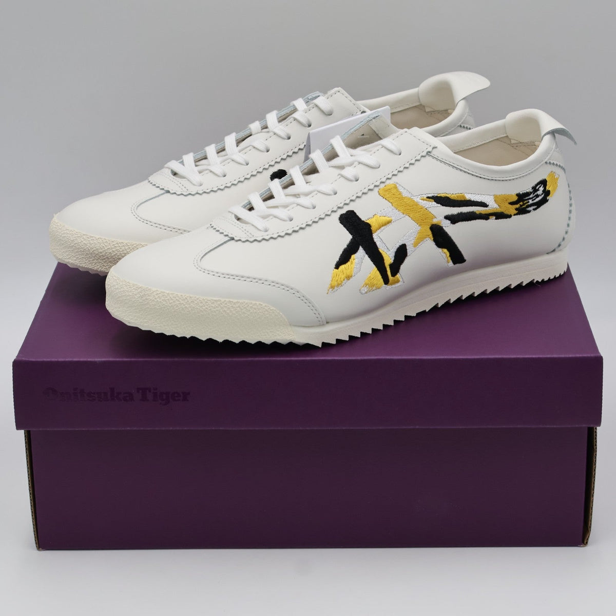 1181A578-101 Onitsuka Tiger NIPPON MADE Mexico 66 Deluxe White Vibrant (Men's)