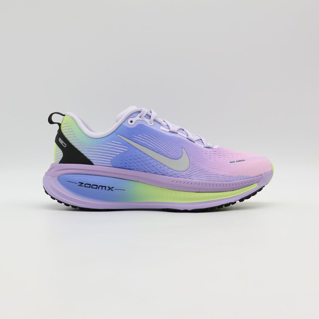IB5169-500 Nike  Vomero 18 SE Amethyst Tint Hydrangeas Phantom Metallic(Women's)