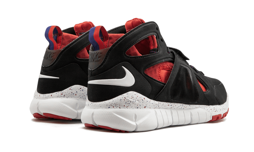 Huarache Free Shield "BLACK/RED" 559599 016