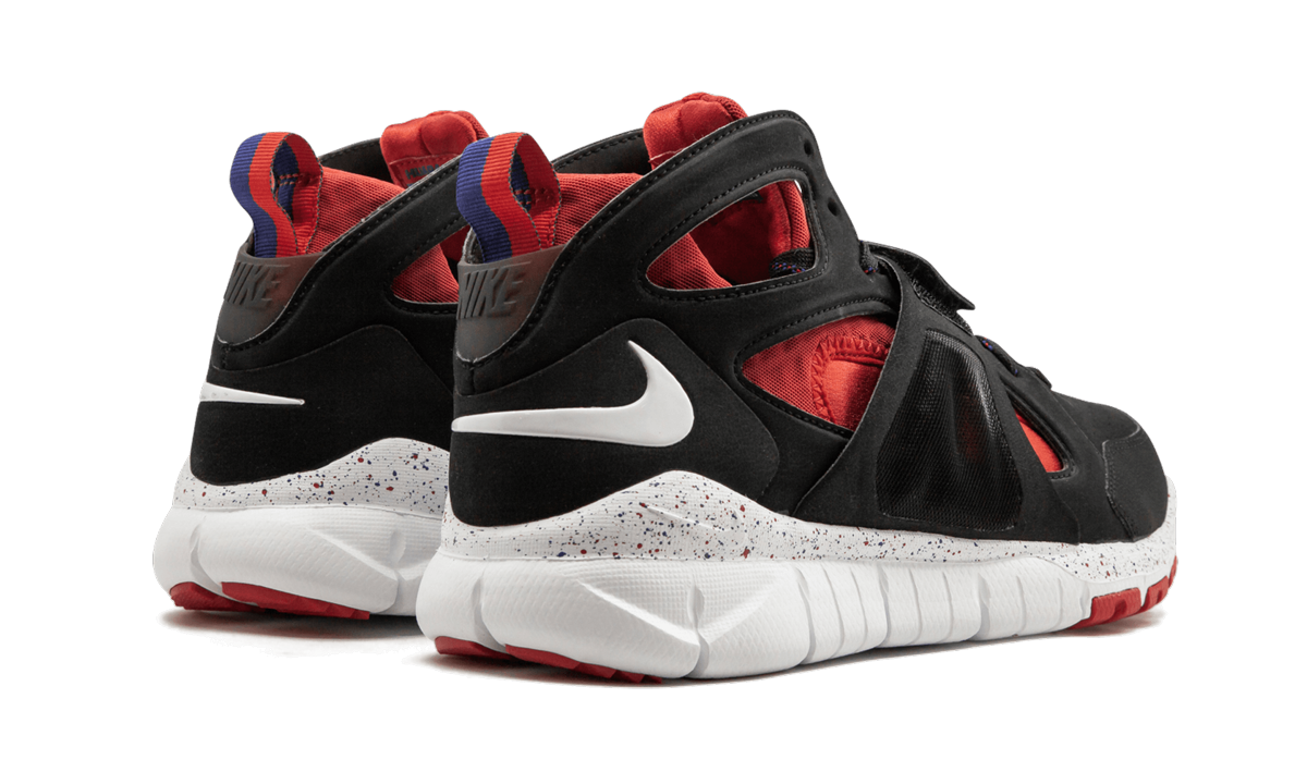 Huarache Free Shield "BLACK/RED" 559599 016