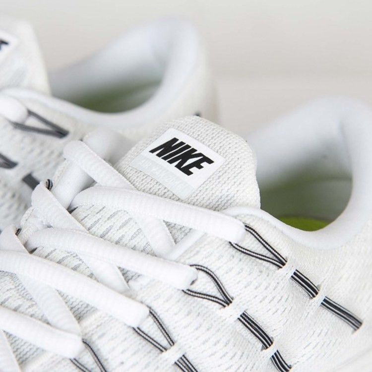 Nike Wmns Air Max 2016 'Summit White'