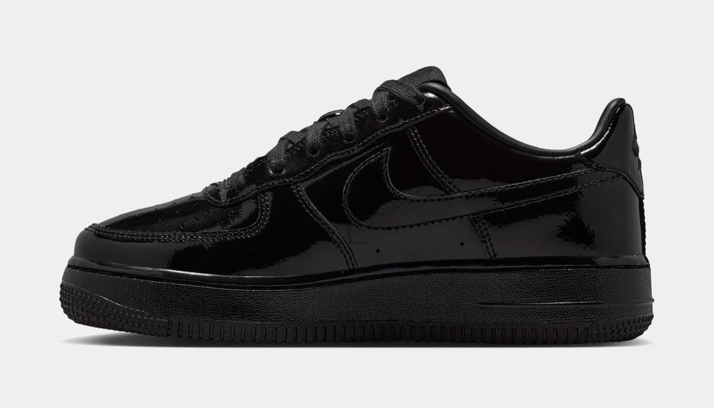 Air Force 1 Low Patent Leather Grade School Lifestyle Shoes (Black)
