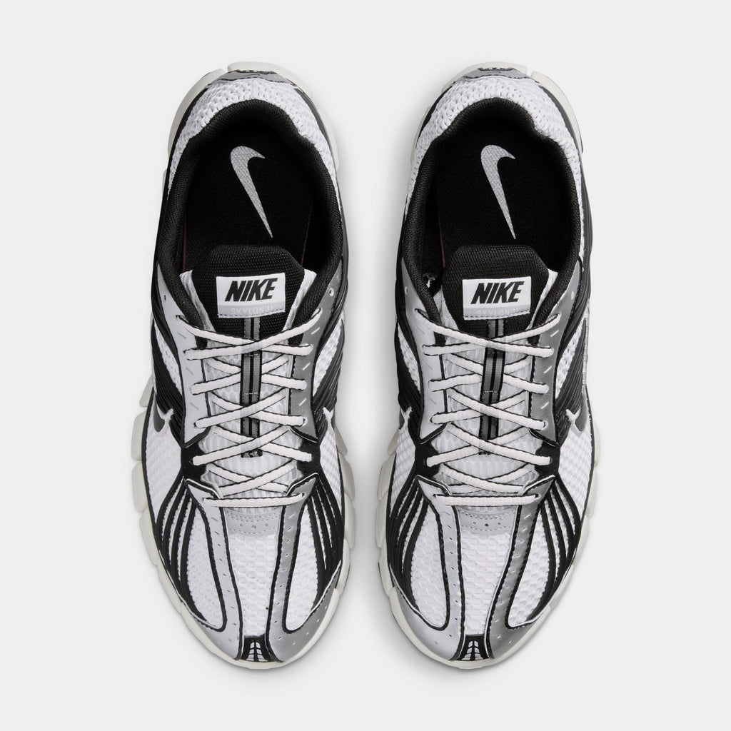 Zoom Skylon 11 Mens Running Shoes (Summit White/Metallic Silver/Black)