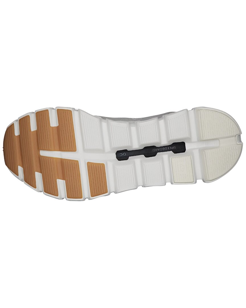 On Running Cloud 6 Versa Sneaker