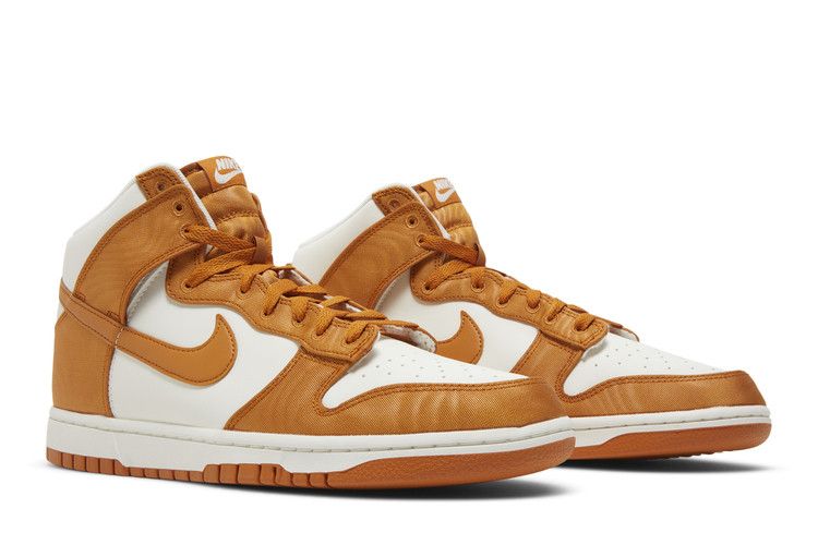 Nike Dunk High Monarch