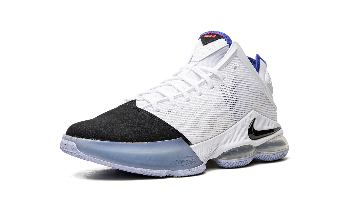 LeBron 19 Low "Black Toe" DH1270 100