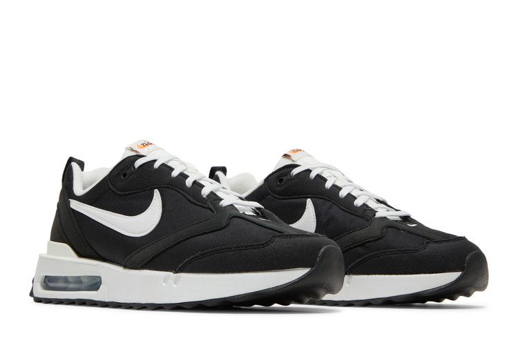 Nike Air Max Dawn 'Black White'