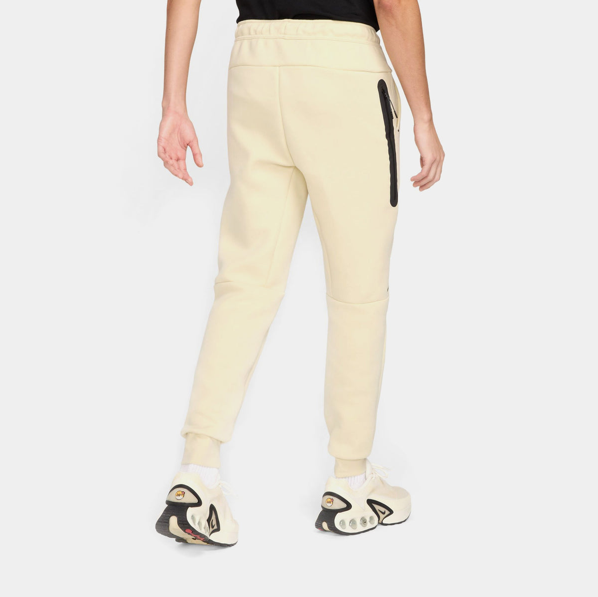 Tech Fleece Jogger Mens Pants (Light Khaki/Black)