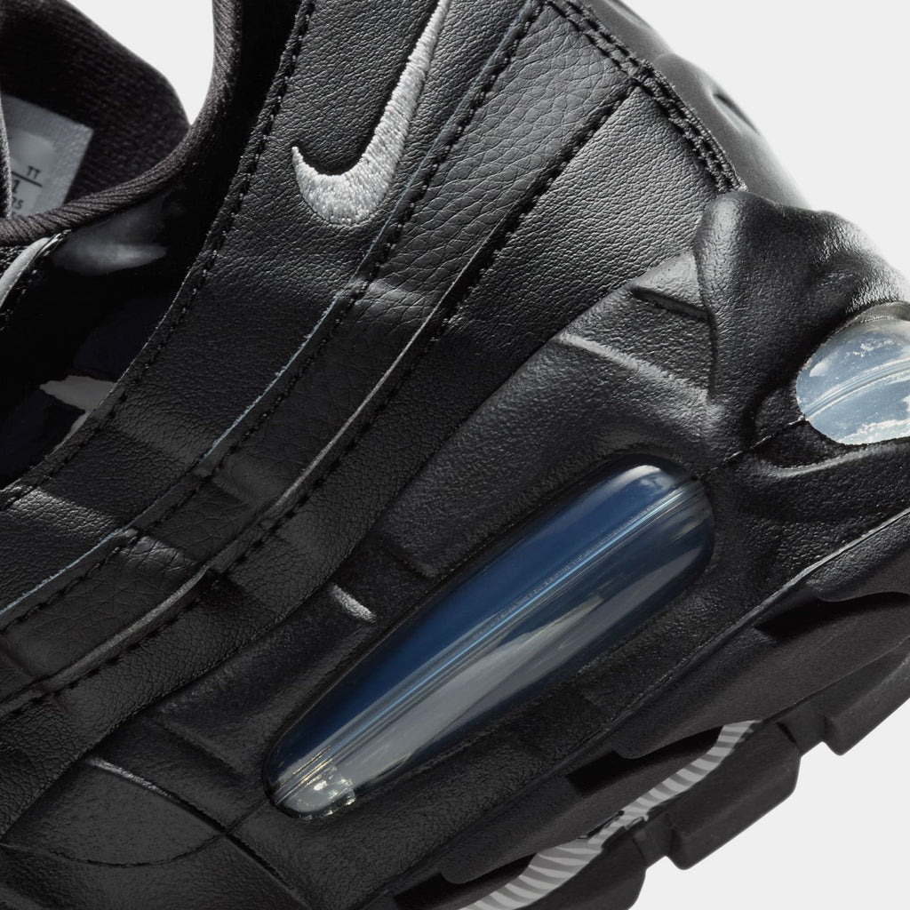 Air Max 95 Womens Running Shoes (Black/Reflect Silver/White/Metallic Silver)