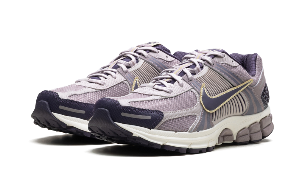 Zoom Vomero 5 "Platinum Violet" HQ3643 019