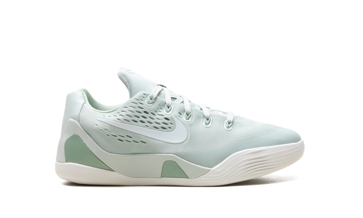 Kobe 9 EM Low GS "Light Silver Steam" IM6642 003
