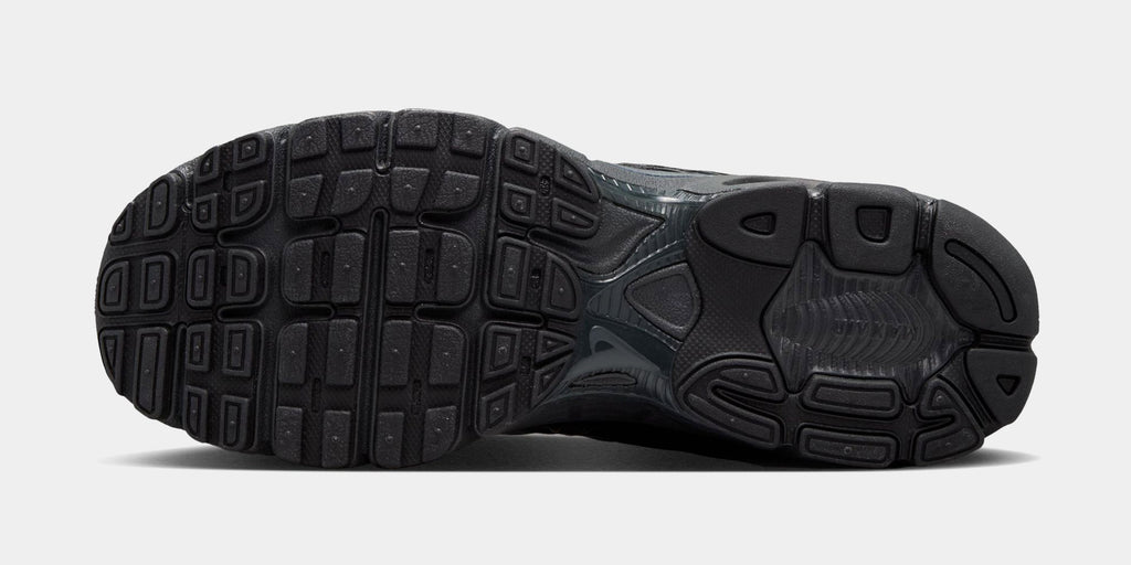 Air Max Moto 2K Mens Running Shoes (Black/Off-Noir/Anthracite)