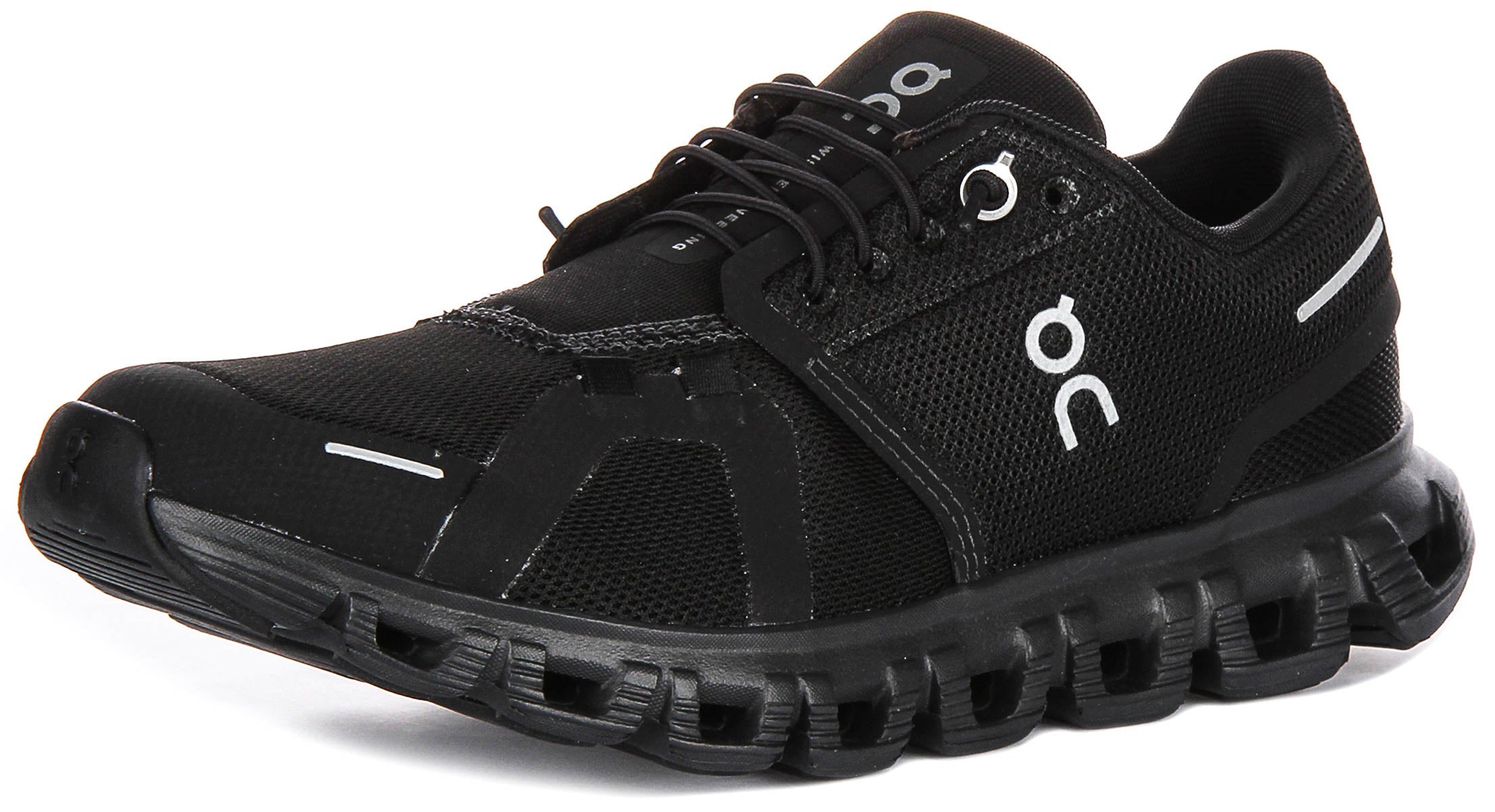 On Running Cloud 6 In Black For Women