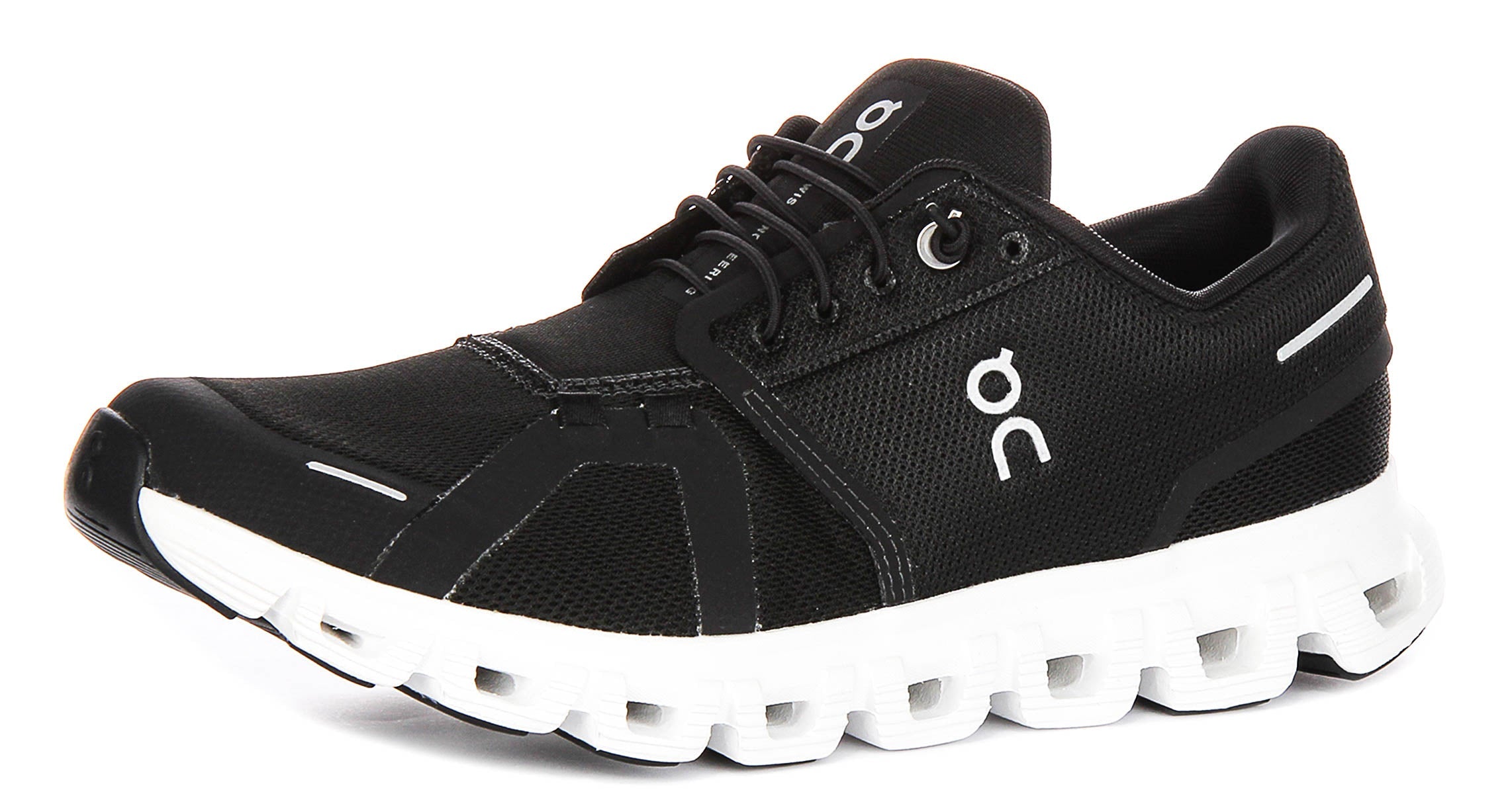 On Running Cloud 6 In Black White For Women
