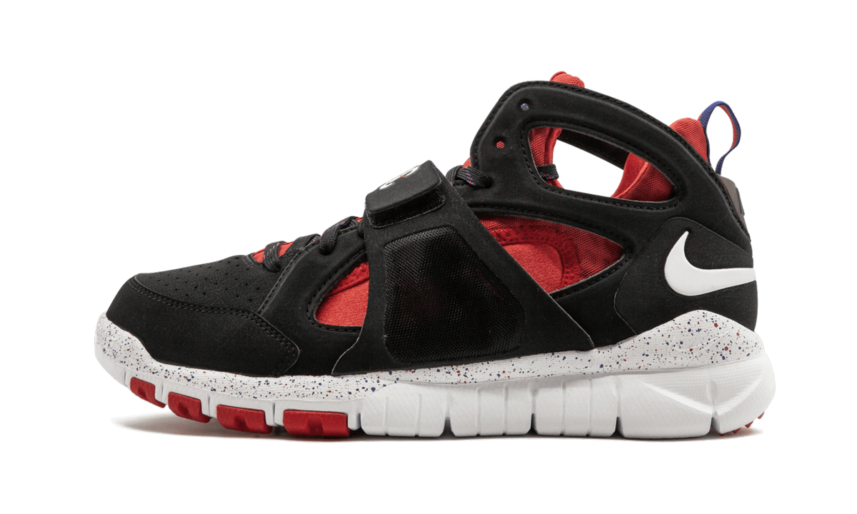Huarache Free Shield "BLACK/RED" 559599 016