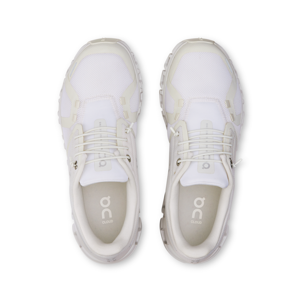 On Cloud 6 Women's (WIDE WIDTH)