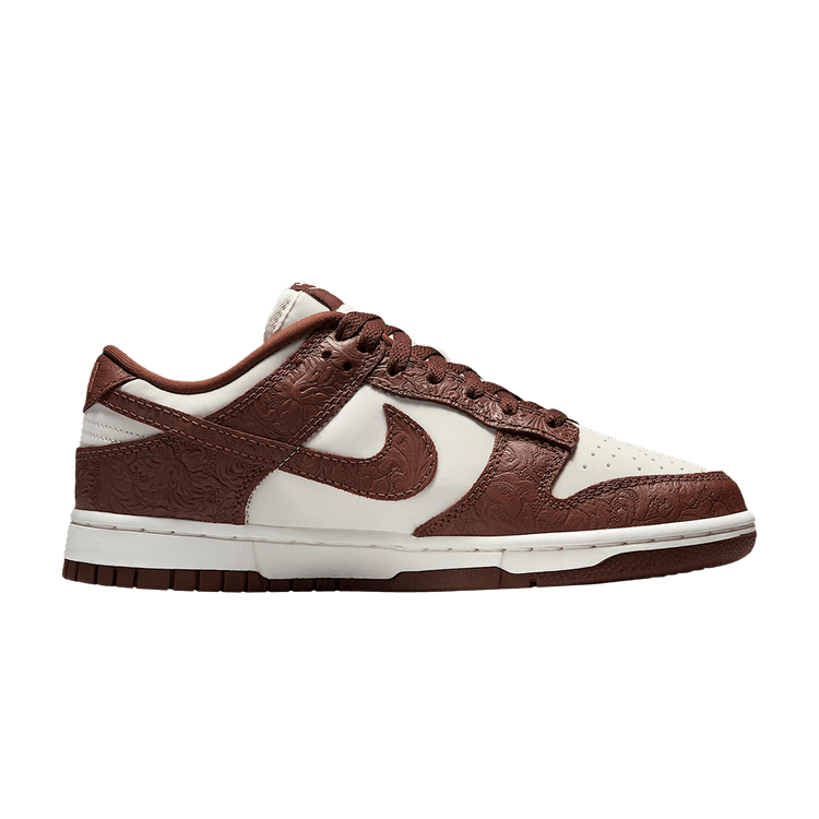 Nike Wmns Dunk Low 'Sail Metallic Gold'