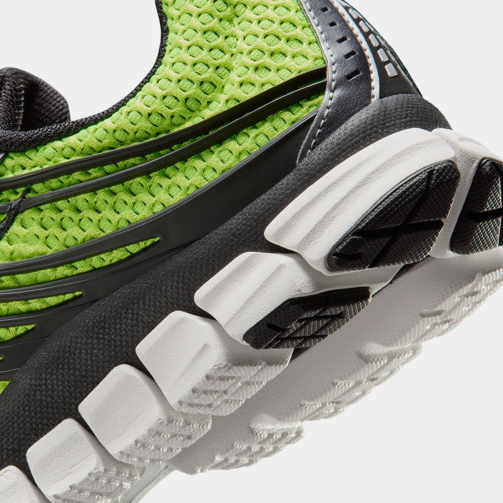 Zoom Skylon 11 Womens Running Shoes (Volt/Metallic Silver/Black/Summit White)