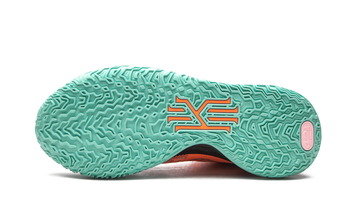 Kyrie 7 EP "Play for the Future" DD1446 800