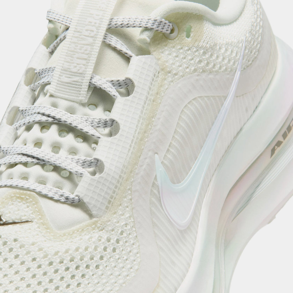 Pegasus Premium Womens Running Shoes (Summit White/White/Pure Platinum)