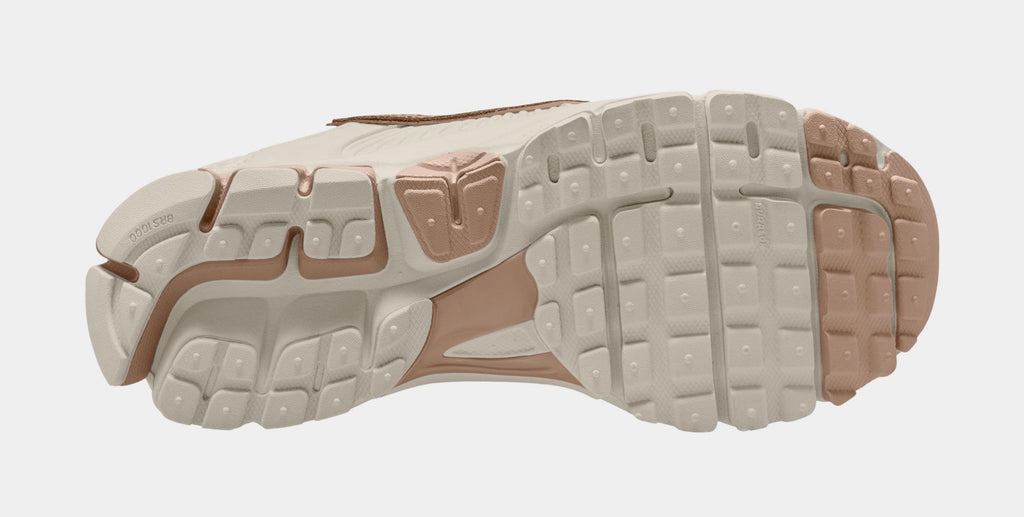 Zoom Vomero 5 Womens Running Shoes (Light Orewood Brown/Metallic Gold/Hemp)