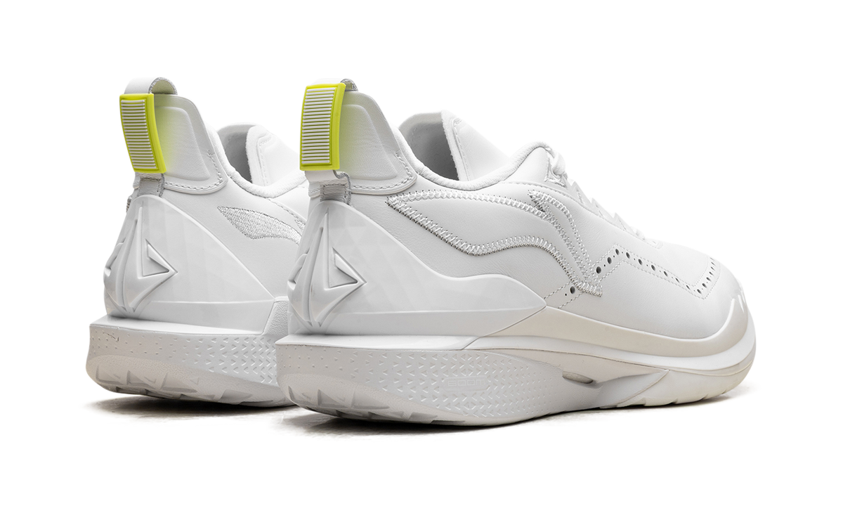 JB2 "White Leather" ABAT081 12
