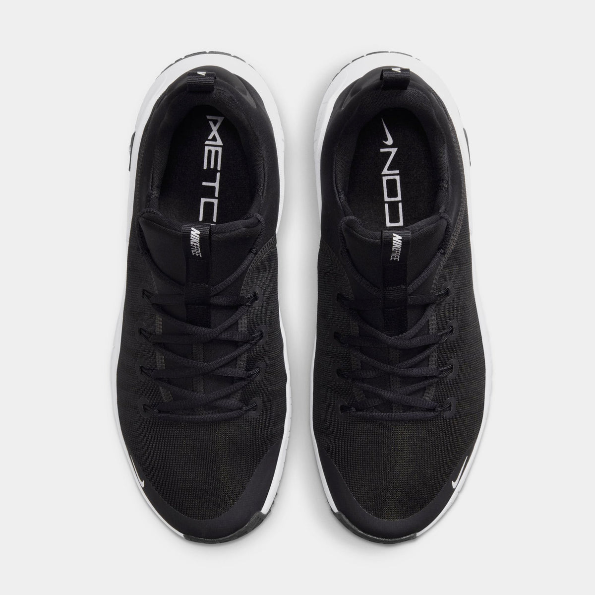 Free Metcon 6 Mens Running Shoes (Black/White)