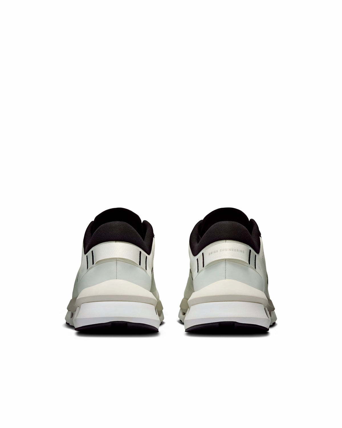 Cloudzone Sneakers with Speedboard Technology in Ice Black