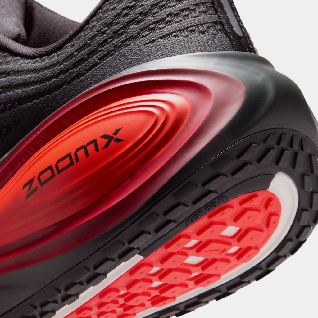 Vomero Plus Mens Running Shoes (Anthracite/Black/Bright Crimson)