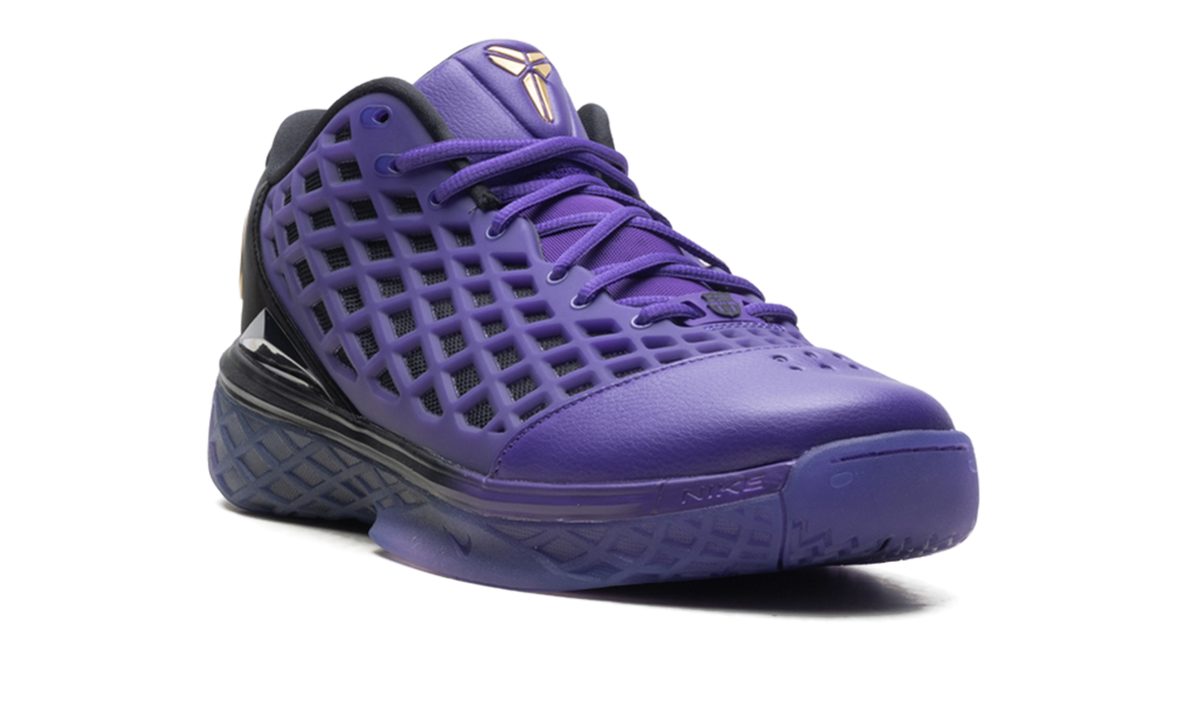 Kobe 3 Low Protro "FC Barcelona" IO6257 001