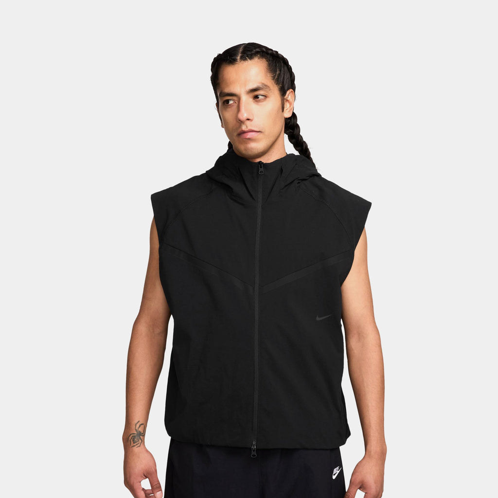 Tech Dri Fit Woven Windrunner Mens Vest (Black/Black)