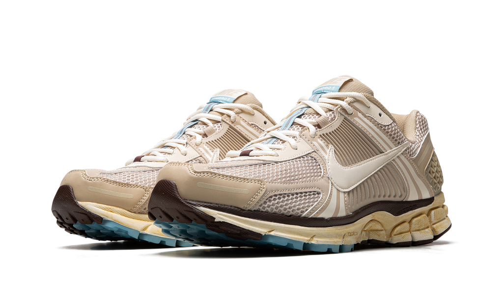VOMERO 5 MNS WMNS "Oatmeal" FB8825 111