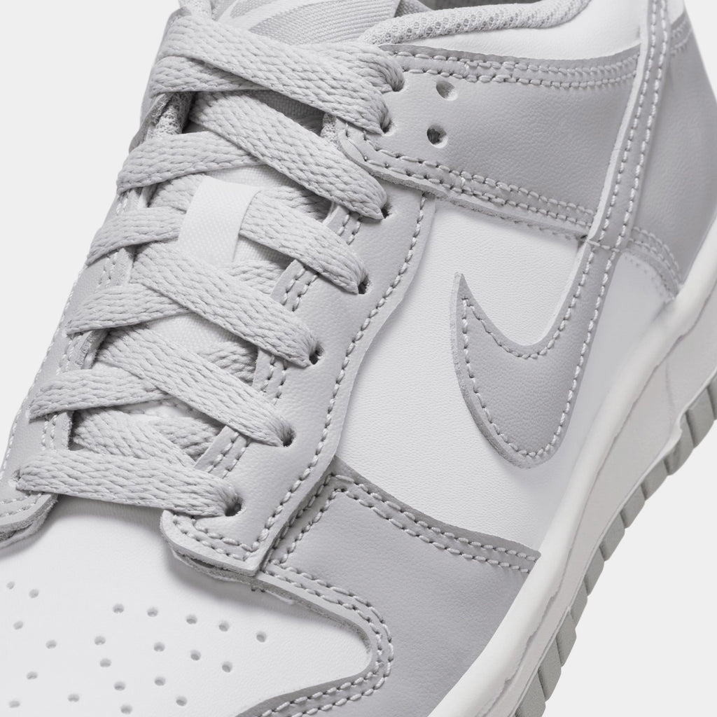 Dunk Low Grade School Basketball Shoes (White/Light Grey/White)