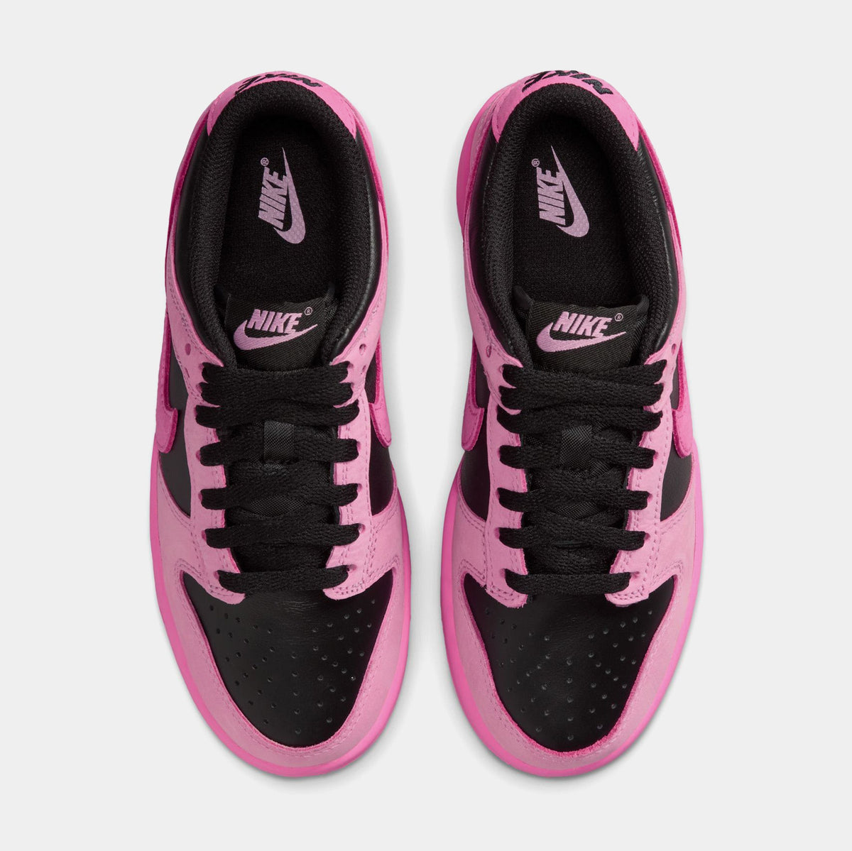 Dunk Low SE Grade School Lifestyle Shoes (Pink Rise/Playful Pink/Black)