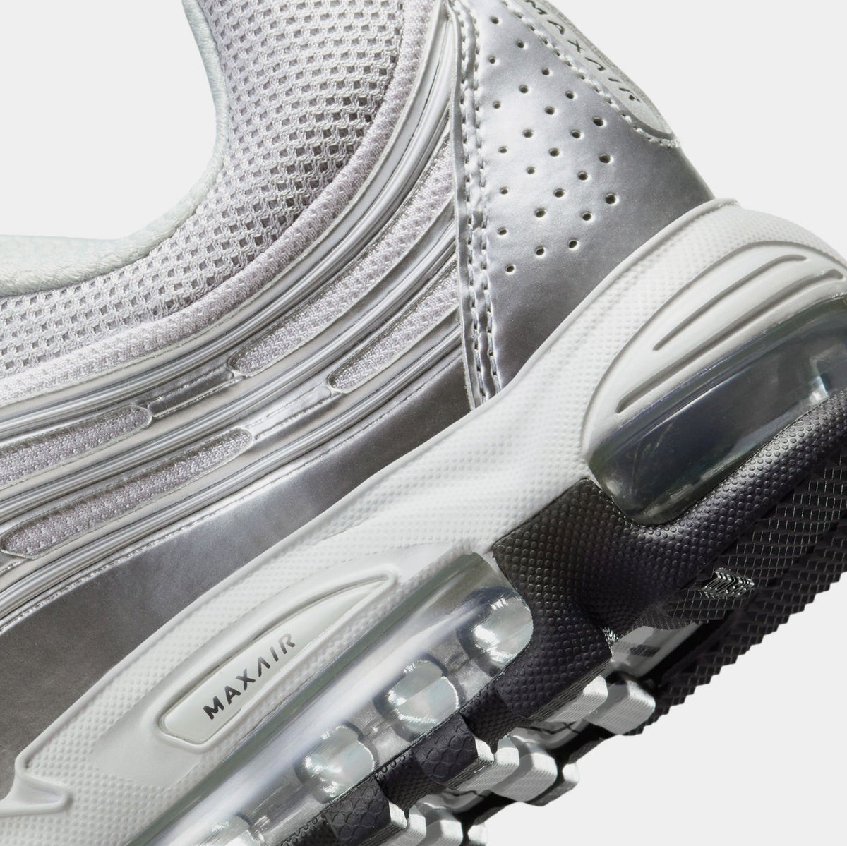 Air Max TL 2.5 Mens Running Shoes (Flat Silver/Metallic Silver)