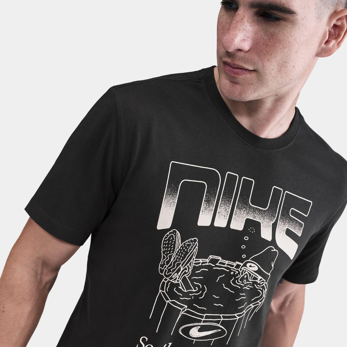 NSW Soothe Your Sole Graphic Mens Short Sleeve Shirt (Off Noir)