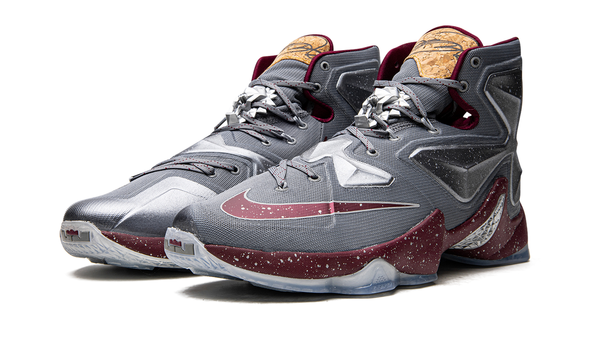 LeBron XIII LMTD "Opening Night" 823300 060