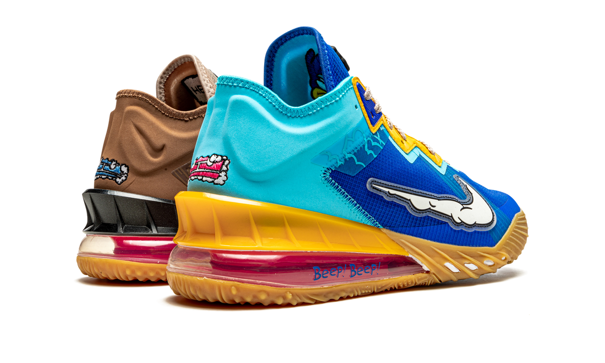 LeBron 18 Low "Wile E. Coyote vs Roadrunner" CV7562 401