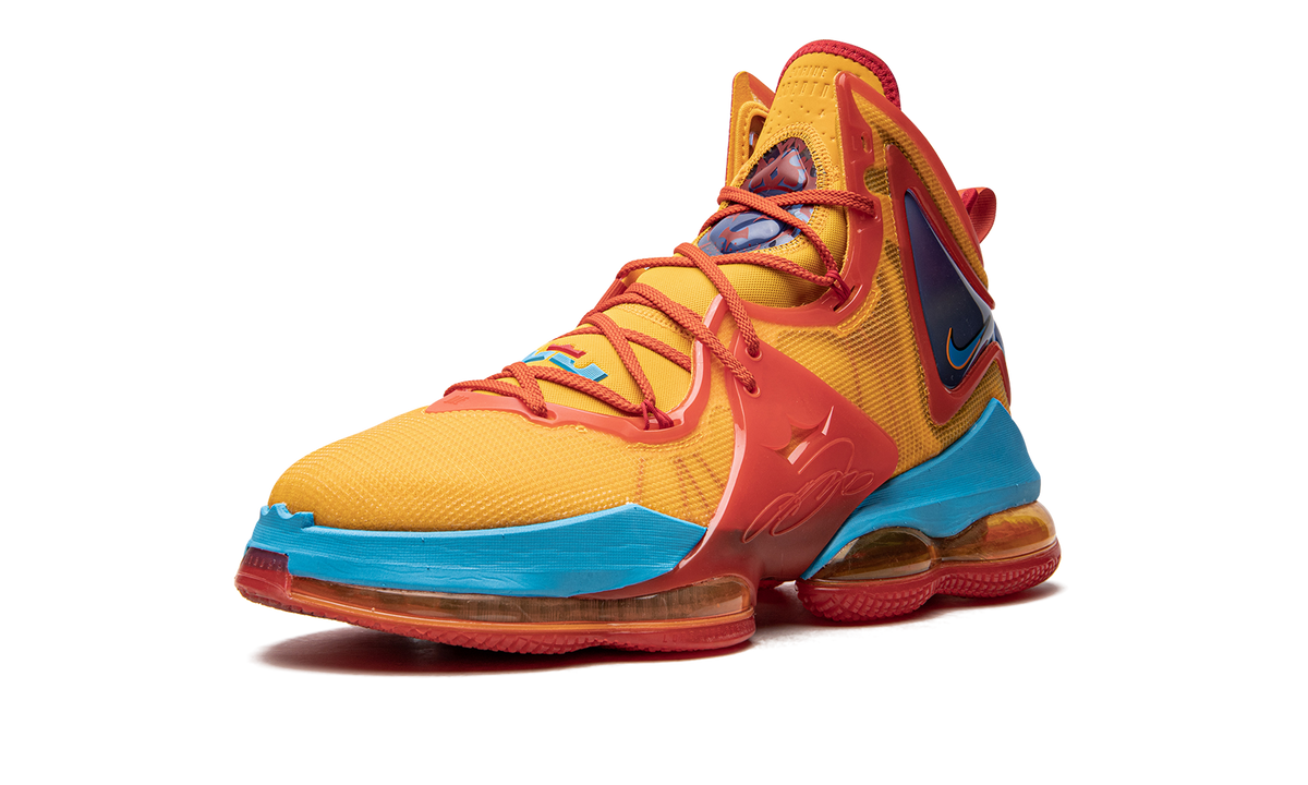 LEBRON XIX "Space Jam - Tune Squad" DC9338 800