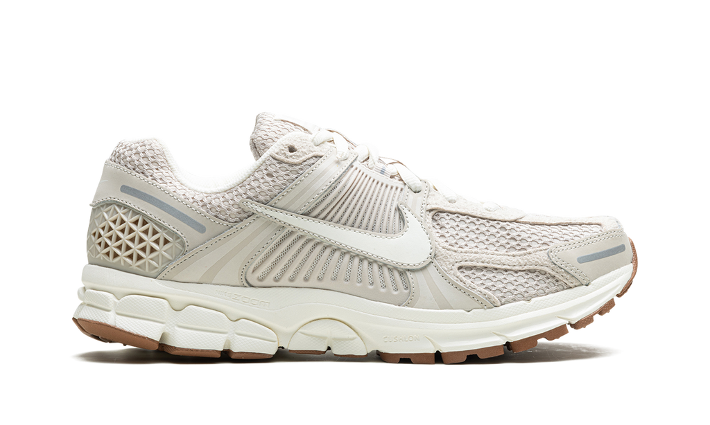 ZOOM VOMERO 5 WMNS "Light Orewood Brown" FZ3780 101