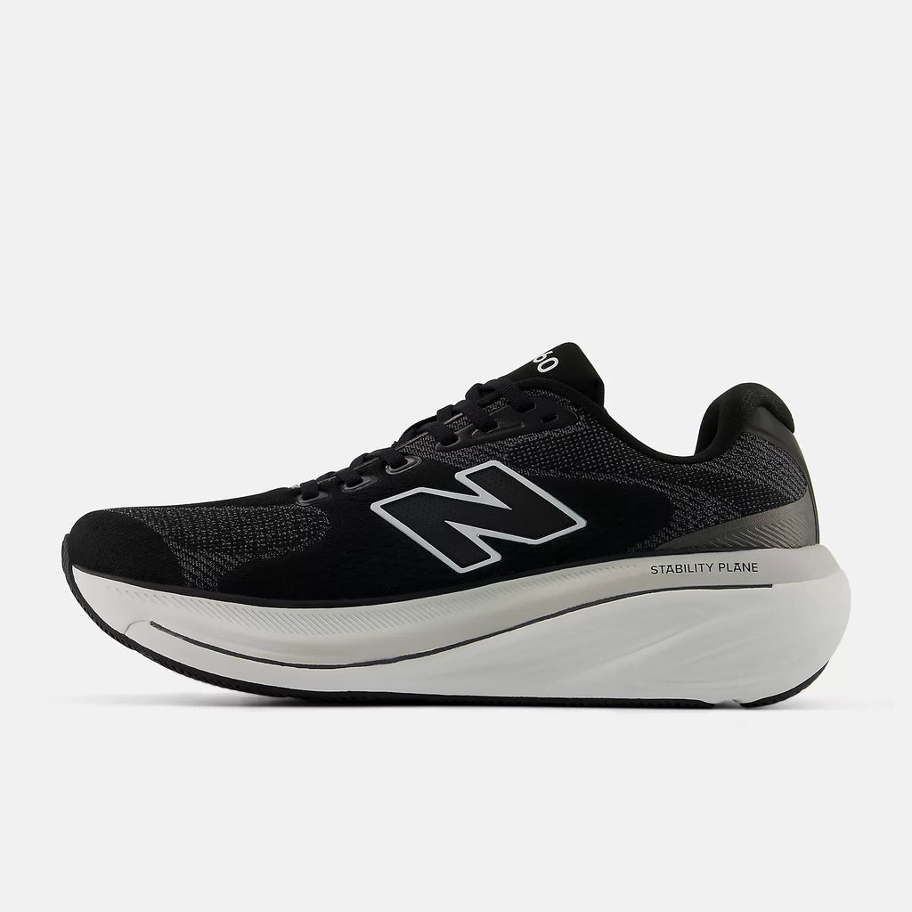 Men's New Balance Fresh Foam X 860v15 - BLACK WHITE