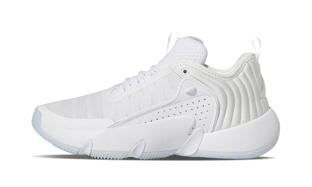 Trae Unlimited Low "White Blue Dawn" IE2142