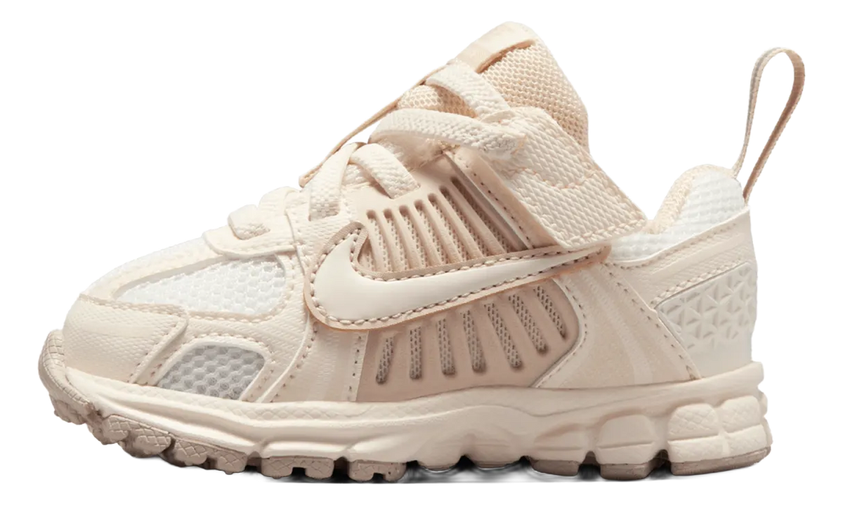 Vomero 5 TD "Pale Ivory" HF7000 106