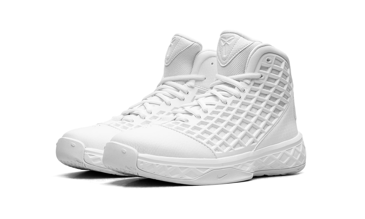 Zoom Kobe 3 Protro GS "Halo" HQ2304 100