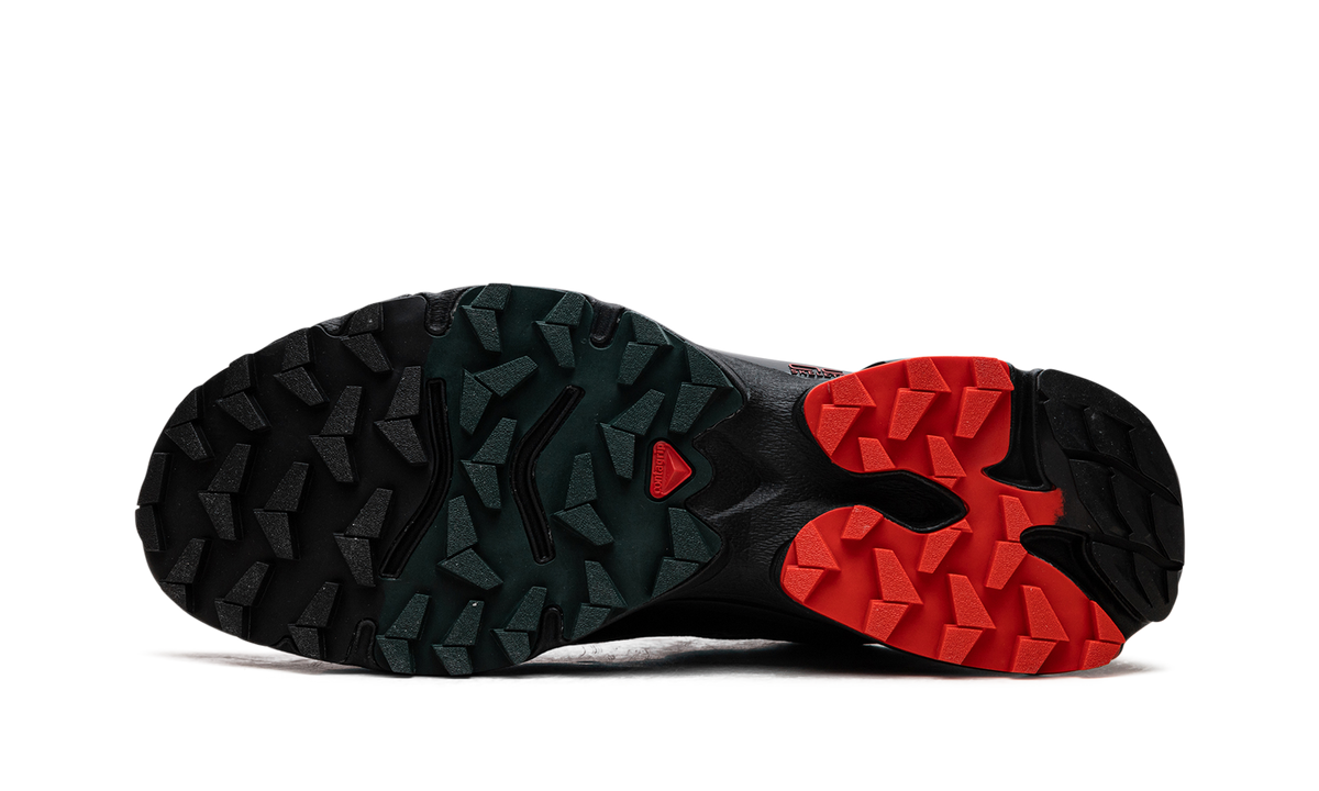 XT-4K KITH "Kithmas Black" L4777230032